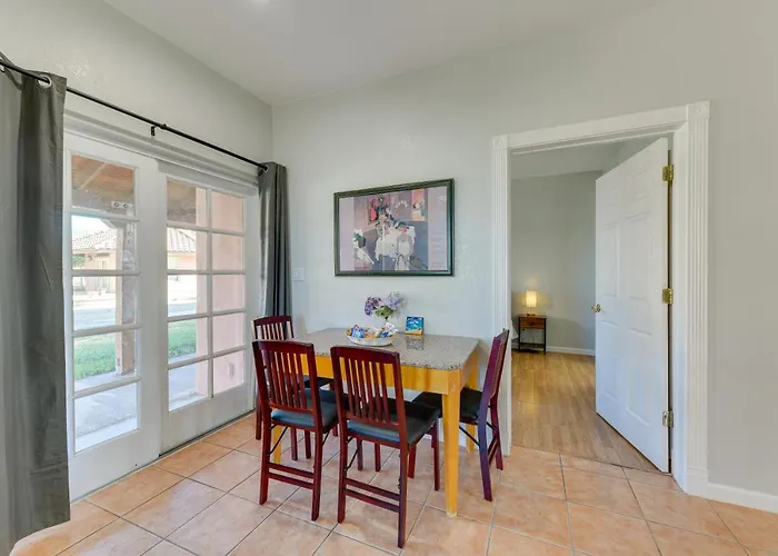 Vacation W/ Community Pool & Courtyard Apartment Eloy