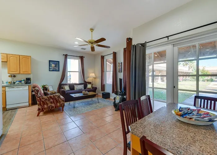 Vacation W/ Community Pool & Courtyard Eloy